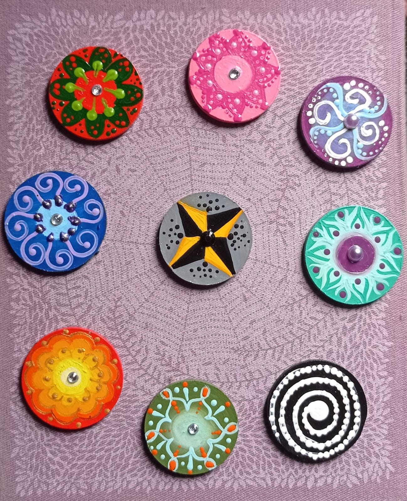 Mandalas em colares